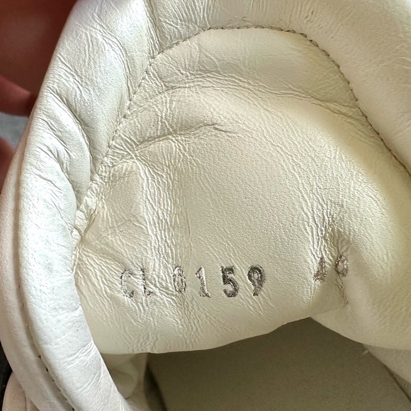 LV Archlight Sneaker in Graphite Womens Size 40 - Picture 8 of 9